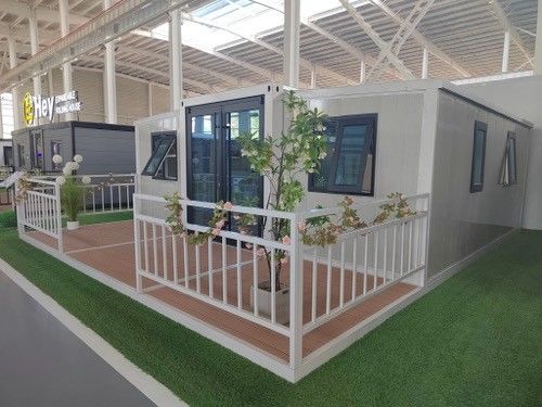 Foldable 20ft Container Ideal For Temporary Pop-up Projects EPS/PU/Rock Wool Sandwich Panel Life Span More Than 20 Years